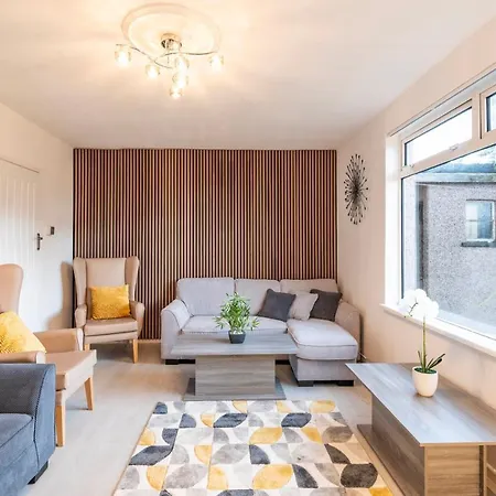 3bedroomsami Detached House